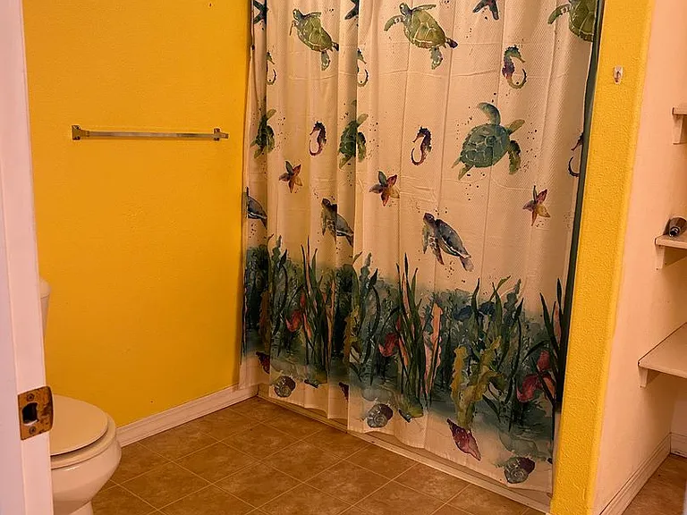 483 Ashleigh Ln #B — Photo 12