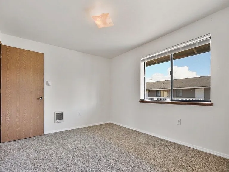 311 Date Ave #A — Photo 9