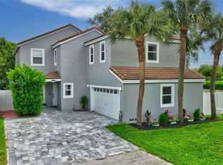 10050 Fanfare Dr, Boca Raton, FL 33428