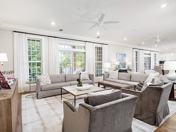 2nd image of 1501 University Blvd #302
