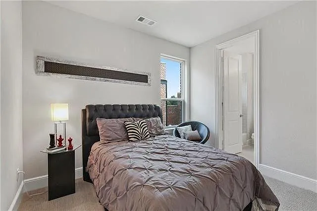 1900 Caddo St #4 — Photo 8