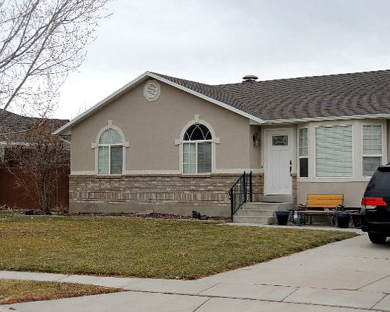1st image of 11951 S Heather Dee Cir