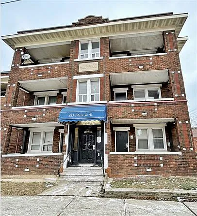 831 Main St — Photo 22