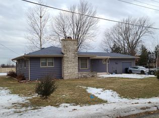 5476 S Wendell Dr, Rochelle, IL 61068