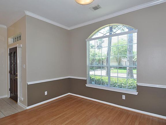 4th image of 23746 River Place Dr