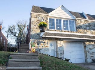 542 Wartman St, Philadelphia, PA