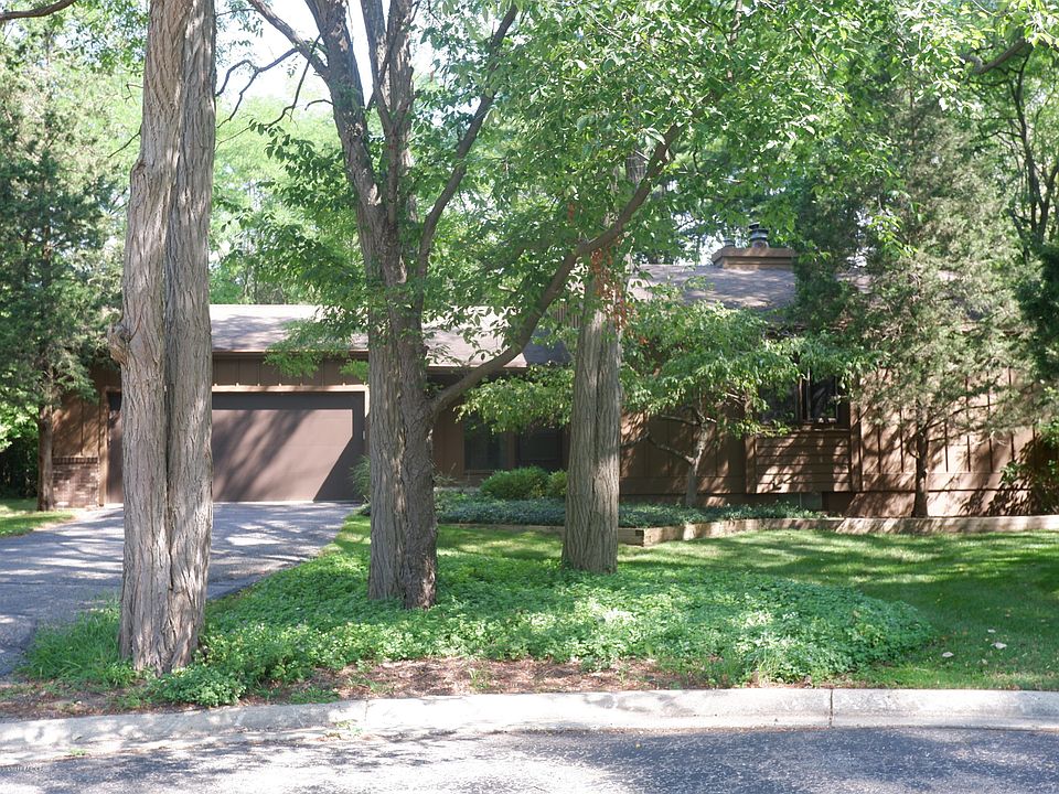 1st image of 2514 Royce Ct