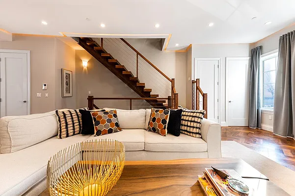 Sold by Compass | media 5