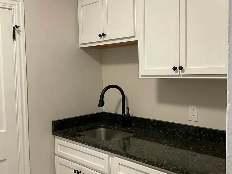 1570 Cotton St #1 — Photo 13