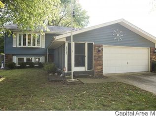 205 Westbrook Dr, Springfield, IL 62702