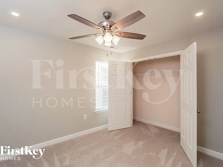 4204 High Shoals Dr — Photo 11