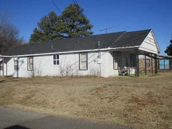 112 W Green St, Meeker, OK 74855