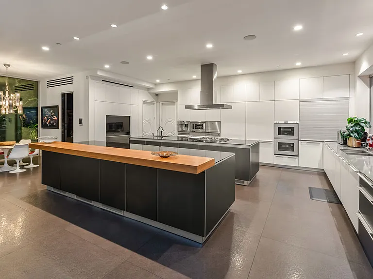 1111 Sierra Alta Way — Photo 34