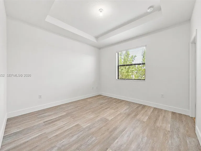 10018 SW 228th Ter — Photo 15
