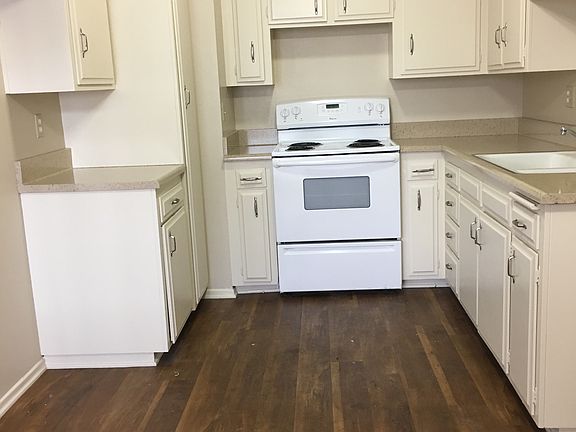 3rd image of 5410 Quakertown Ave APT 105