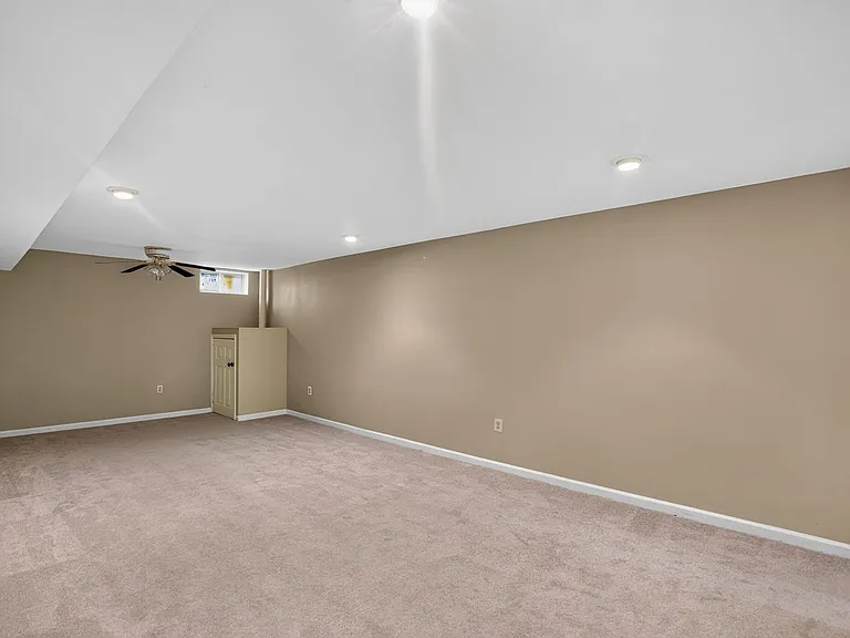 11813 Murre Ct — Photo 9