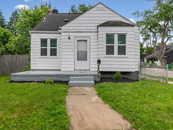 15006 Crescentwood Ave, Eastpointe, MI 48021