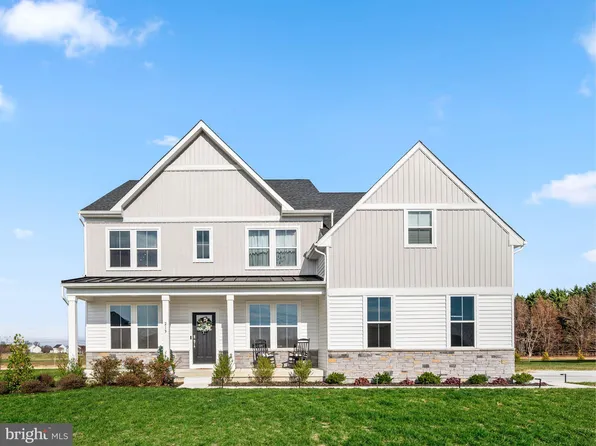 131 Goldleaf Dr W, Middletown, DE 19709