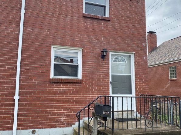 1962 Waite St