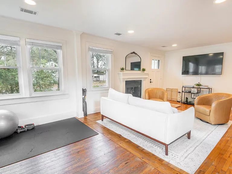 4952 Pinetree Ln — Photo 9
