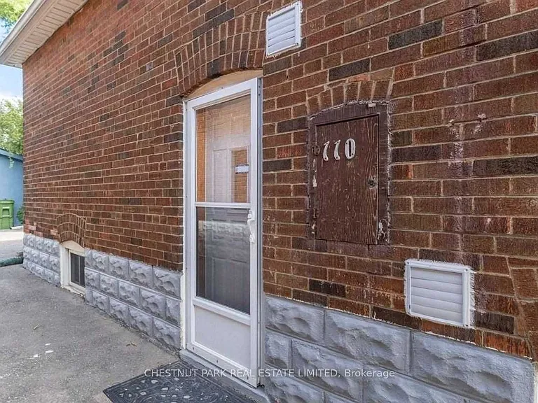 110 Livingstone Ave #LOWER — Photo 2