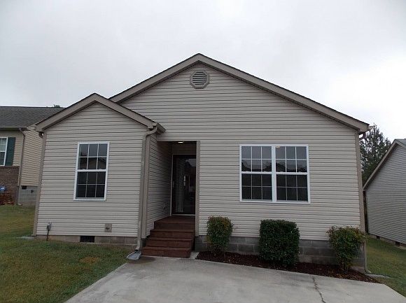 1st image of 7420 Furness Way