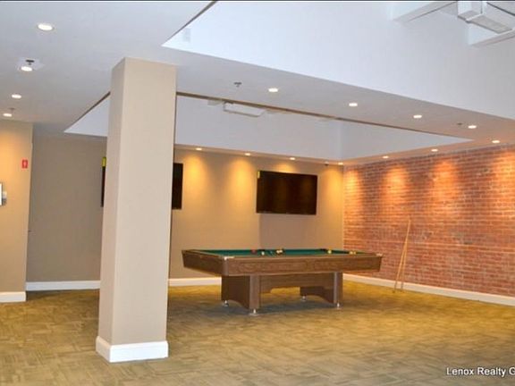 5th image of 535 Roosevelt Ave APT 317