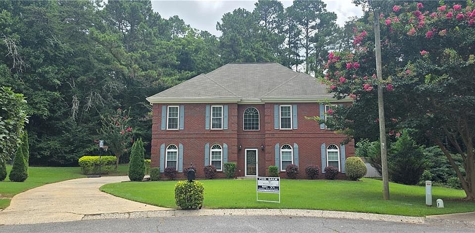 1st image of 4937 Chalden Ln NE