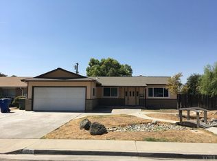 459 W Burlwood Ln, Lemoore, CA 93245
