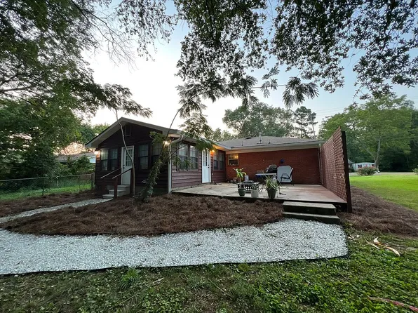 2307 Maple Dr, Starkville, MS 39759