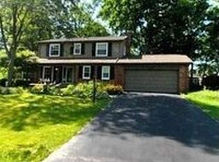 5547 Normanhurst Dr, West Bloomfield, MI 48322