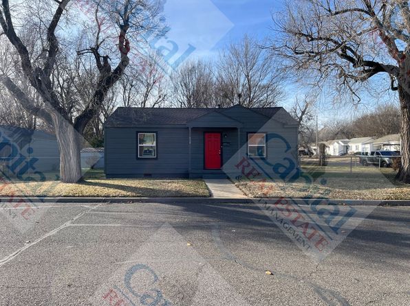 608 W Rickenbacker Dr