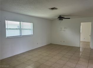 3331 SE 15th Pl #4, Cape Coral, FL 33904