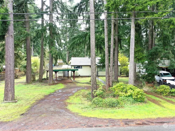 18049 1st Avenue NE, Shoreline, WA 98155