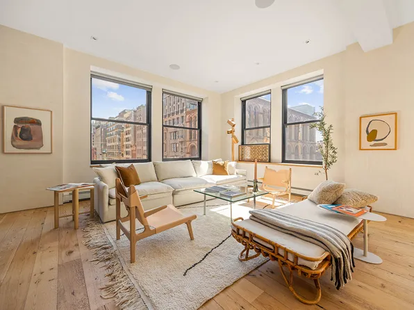 250 Mercer Street image 3 of 15