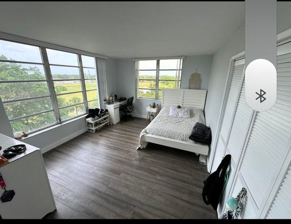 3090 N Course Dr APT 601, photo 3