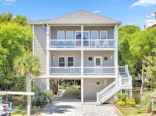 119 Atkinson Rd, Surf City, NC 28445