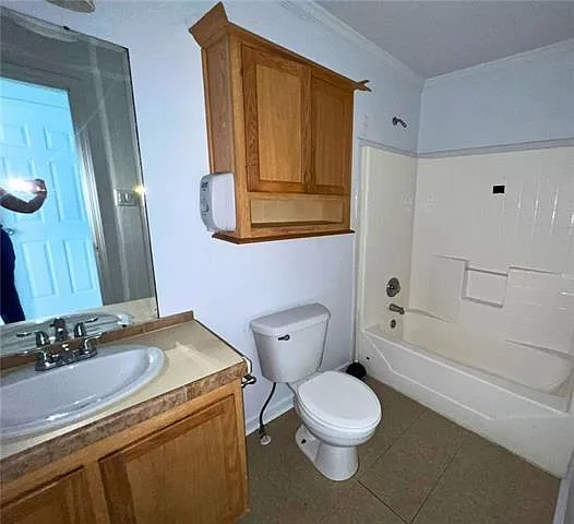 1840 Mathis Ave — Photo 4