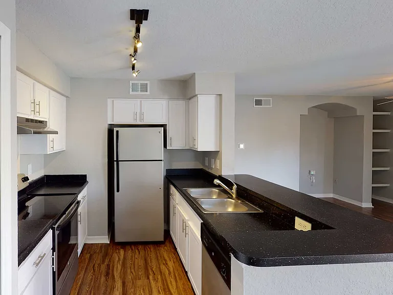 Arbors at Maitland Summit — Photo 28