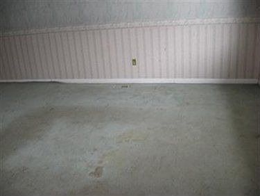 5th image of 26600 Aaron Ave