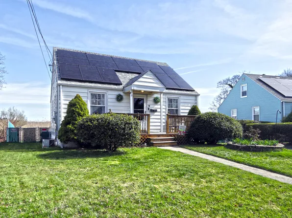 70 Vista Drive, East Haven, CT 06512