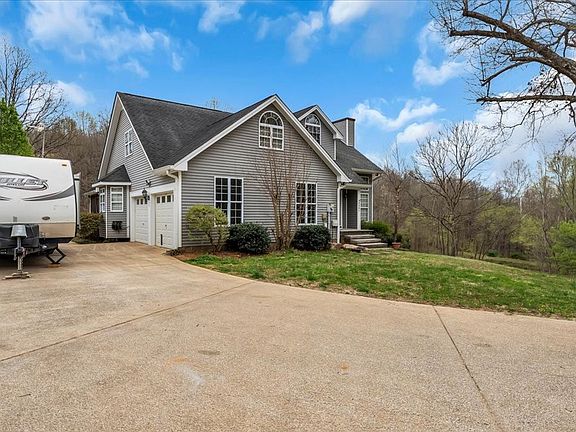 3rd image of 2301 Bearden Rd