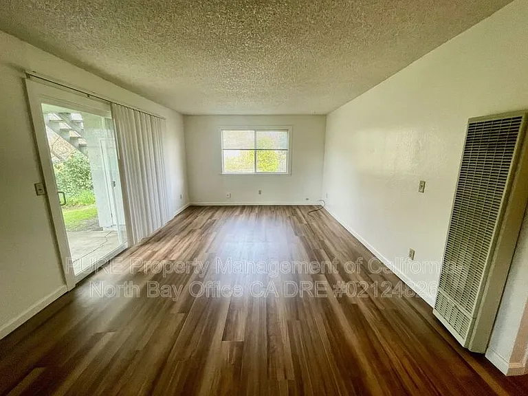 847 Madison St — Photo 8