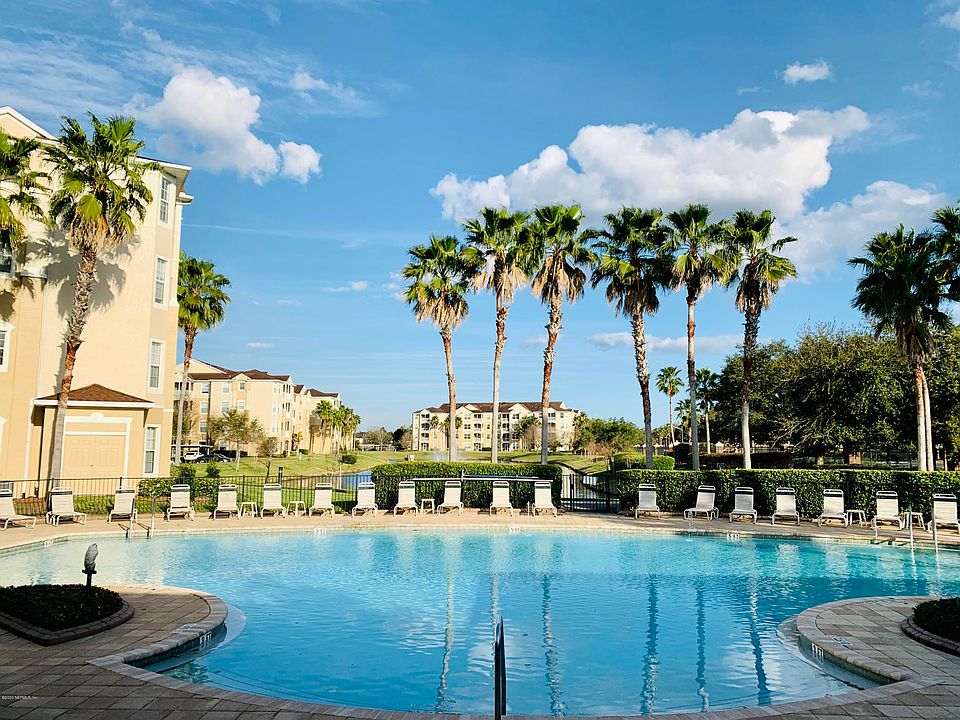1st image of 7801 Point Meadows Dr Unit 3210