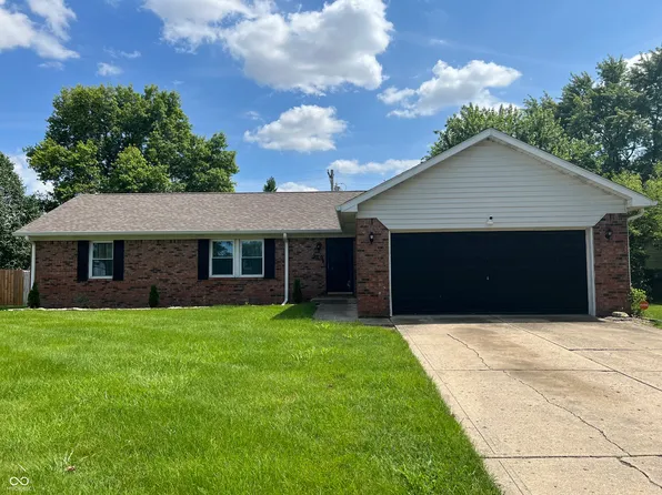 249 Lori Ann Dr, Whiteland, IN 46184