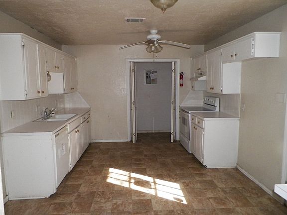 Refrigerator installed when rented