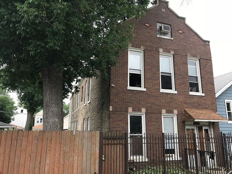 2nd image of 3820 S Wood St
