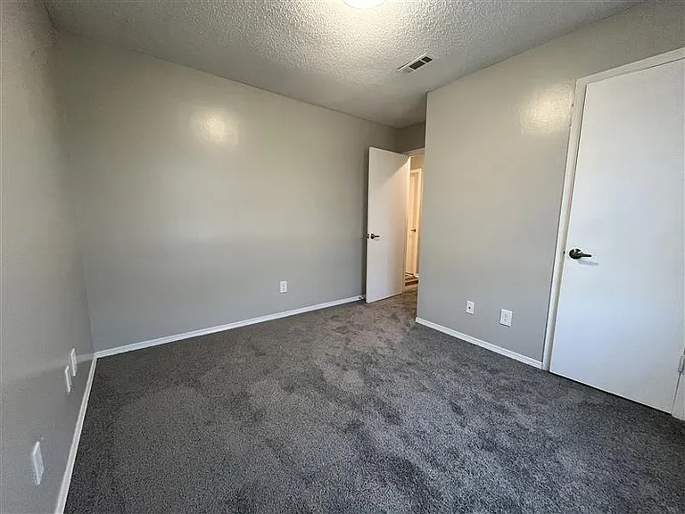 1370 N Salem Rd #1370 — Photo 3
