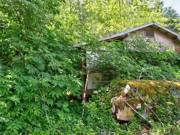 21813 Siletz Hwy, Siletz, OR 97380
