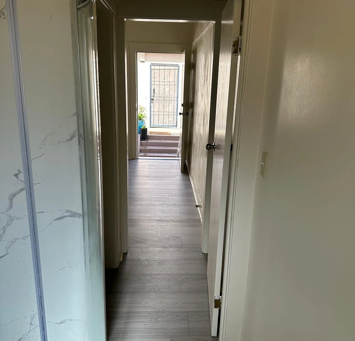 Studio, 320 sqft, $1,395 — Photo 3